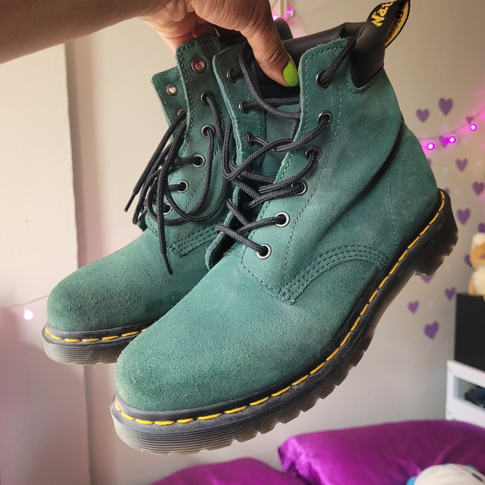 [SOLD] Dr. Martens 939 | Green Suede